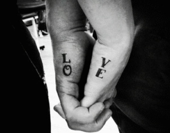 tatuaje amor para siempre pareja
