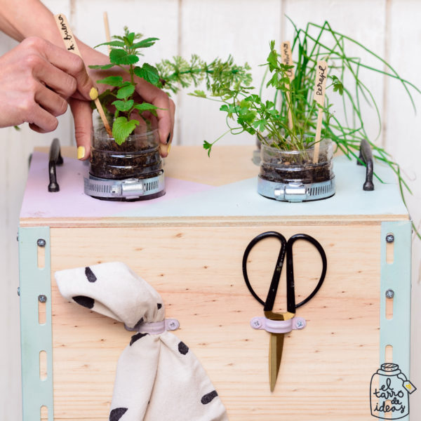 huerto, diy, manualidades, reciclaje, reciclar, paso a paso, jardin, terraza, mueble