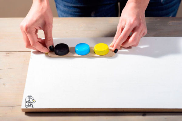 colores, juego de memoria, juego de lógica, niños, vuelta al cole, madera, pintura, palos de helado