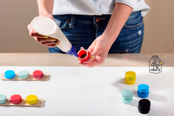 colores, juguete, juego, aprender los colores, reciclar, eco, diy, tutorial, paso a paso, el tarro de ideas
