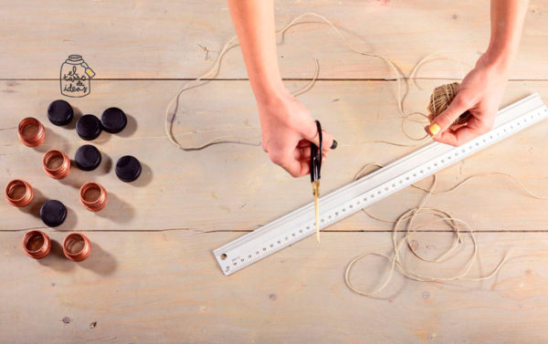 adviento, como se hace, calendario, handmade, hecho a mano, tutorial, diy, cobre, negro, pintar